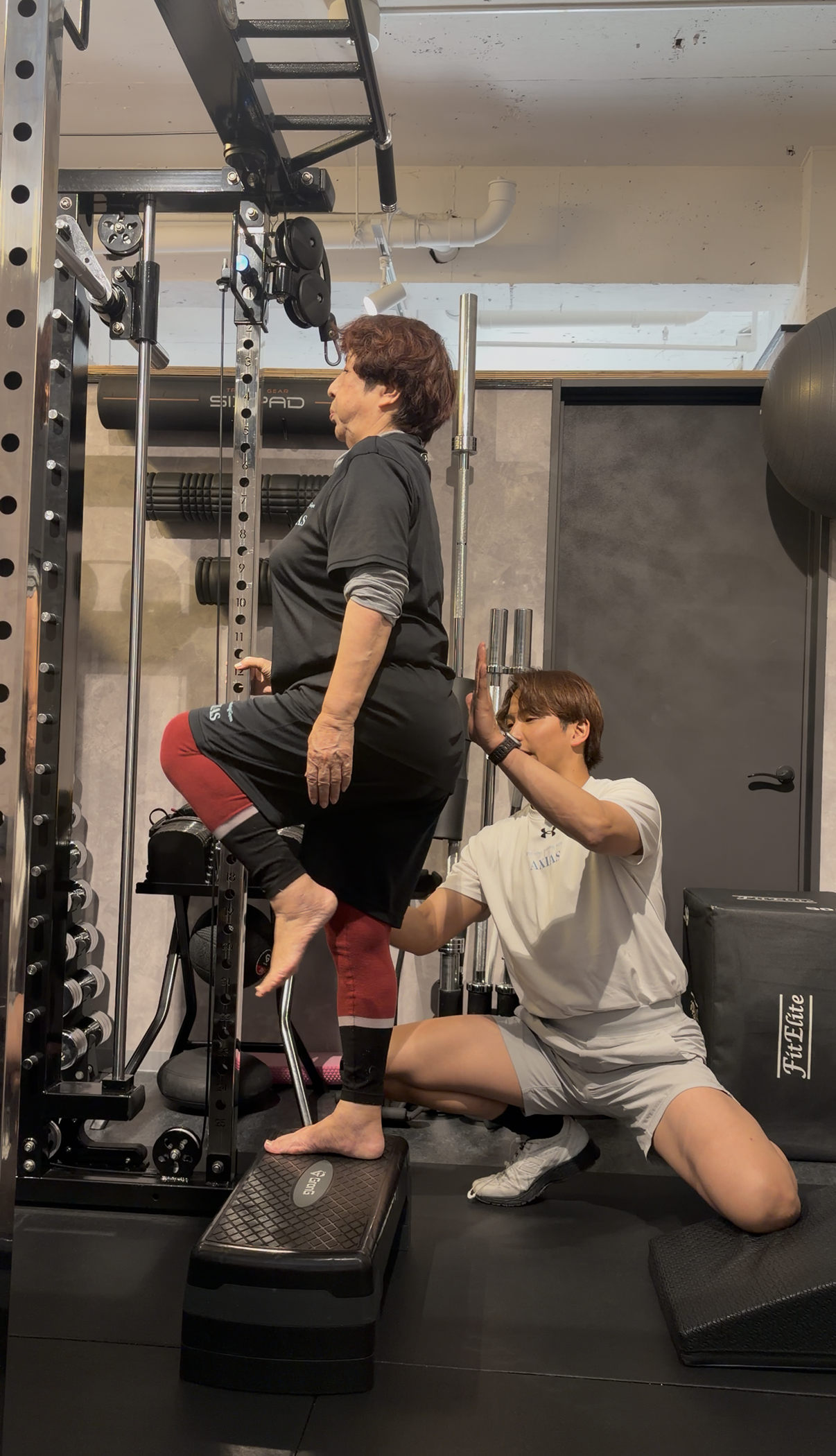ふくらはぎの痛みが緩和されご旅行の機会が増えたお客様